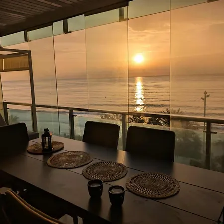 Sea Side Purisima Апартаменты Торевьиа
